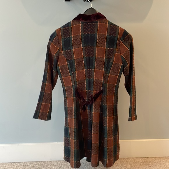 Vintage Coat - Picture 3 of 4